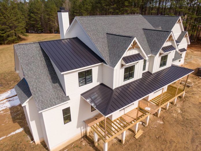 Sunny,Daytime,Drone,Images,Of,A,Custom,Home,In,The